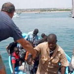 Sbarcano trenta migranti somali