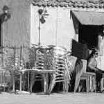 Suolo pubblico, bar in rivolta