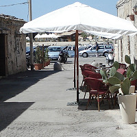 Violata l’isola pedonale