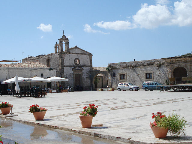 Piazza Regina Margherita