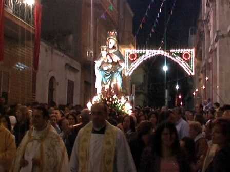 LA FESTA DELLA MADONNA DI POMPEI